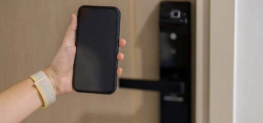 Keypad Wifi Locks Repair And Installation in Bellflower, CA