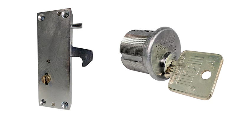 RR Fence Gates Brink Locks Repair in Bellflower, California