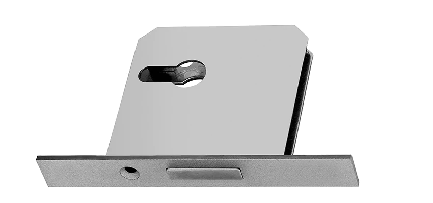 Fix A Deadbolt Door Lock in Bellflower, California